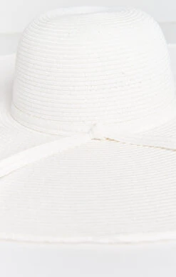 Show Me Your Mumu Ultra Wide Brim Straw Hat ~ Ivory 12 Show Me Your Mumu Ultra Wide Brim Straw Hat ~ Ivory -Show Me Your Mumu 21ab7818cda982e402878a2af6dbb447