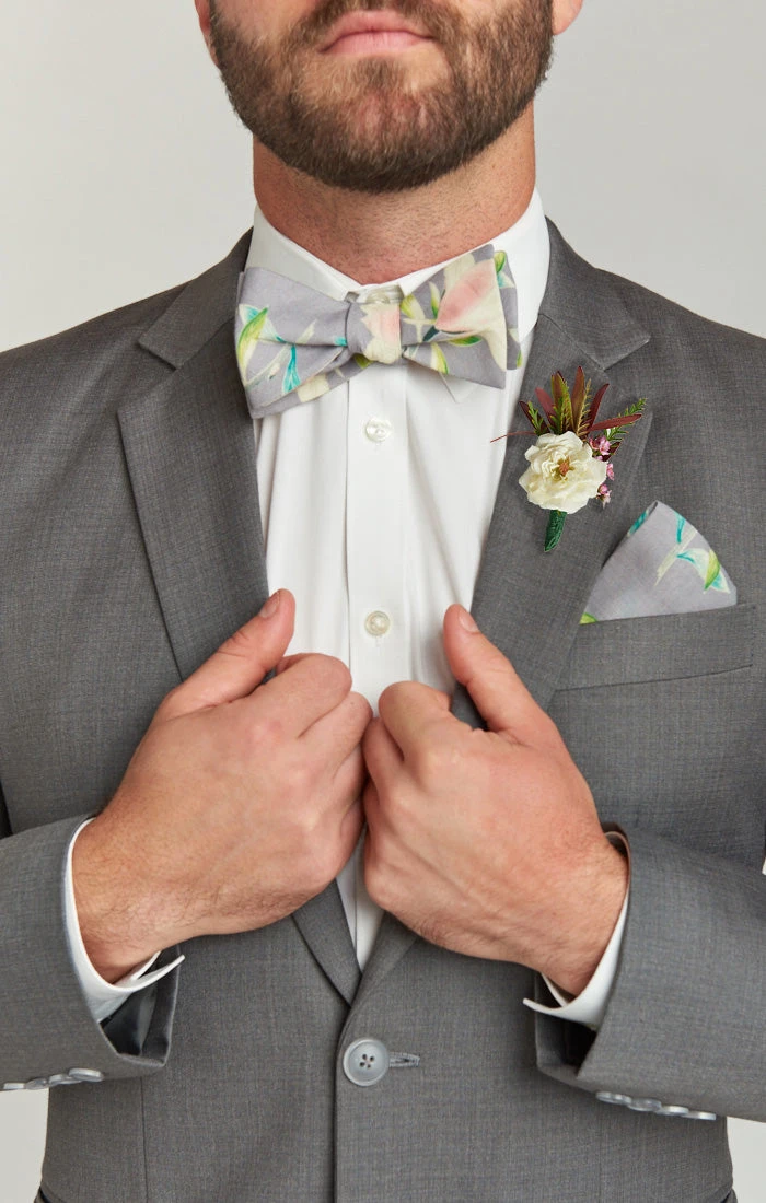 Show Me Your Mumu Josh Bow Tie ~ Lily Showers Grey 6 Show Me Your Mumu Josh Bow Tie ~ Lily Showers Grey - Image 4