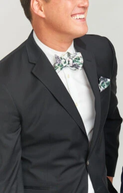 Show Me Your Mumu Josh Bow Tie ~ Floral Falls -Show Me Your Mumu 39945994271b72a77eb0503d5bedcadd