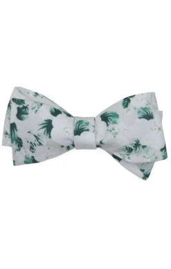 Show Me Your Mumu Josh Bow Tie ~ Bouquet Toss