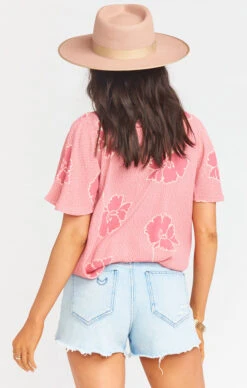 Show Me Your Mumu Flutter Top ~ Lovey Floral -Show Me Your Mumu 681017b67da4a217096257b2d23540f3