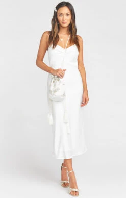 Show Me Your Mumu Cleobella X Mumu Penelope Beaded Bucket Bag ~ White -Show Me Your Mumu 8afcb269677fd24d445f3f68f378260e