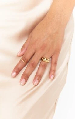 Show Me Your Mumu Miranda Frye Margot Ring ~ 18K Gold Plated 9 Show Me Your Mumu Miranda Frye Margot Ring ~ 18K Gold Plated -Show Me Your Mumu Aiyana 6.460743