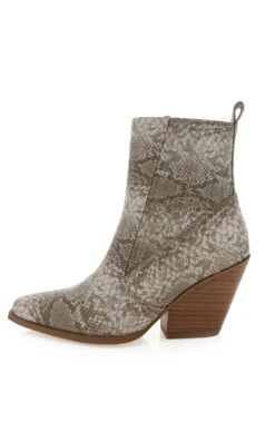 Show Me Your Mumu Billini Cynthi Western Boot ~ Cream Python 15 Show Me Your Mumu Billini Cynthi Western Boot ~ Cream Python -Show Me Your Mumu CYNTHI CREAMPYTHON 4 1copy