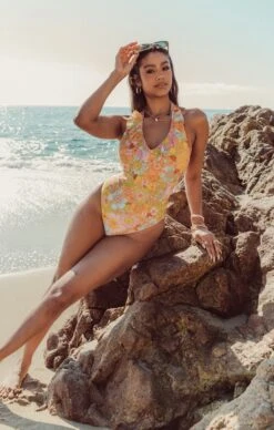 Show Me Your Mumu Cape Cod One Piece ~ Groovy Blooms -Show Me Your Mumu DSC 3955