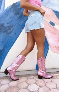 Show Me Your Mumu Billini Danilo Western Boot ~ Pink Metallic 13 Show Me Your Mumu Billini Danilo Western Boot ~ Pink Metallic -Show Me Your Mumu F61C3901 EE42 4879 A680 931B7551E04E