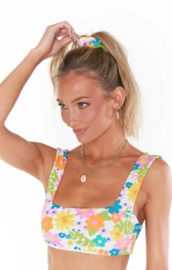 Show Me Your Mumu Lil Scrunchie ~ Petal Pop -Show Me Your Mumu FMAM3 106 YS01 01