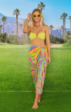 Show Me Your Mumu Universal Sarong ~ Tropical Tripper -Show Me Your Mumu FSCM2 84 TT88 05