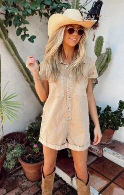 Show Me Your Mumu Range Romper ~ Tanline -Show Me Your Mumu IMG 1145