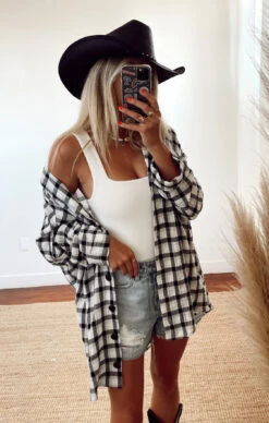 Show Me Your Mumu Lorolie Tunic ~ Check Me Black -Show Me Your Mumu IMG 1786