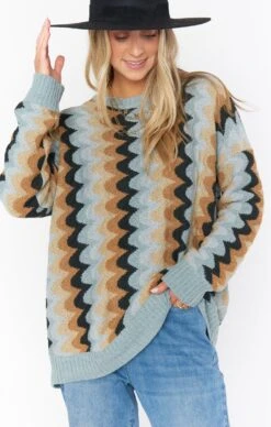 Show Me Your Mumu Comfy Sweater ~ Retro Wave Knit 10 Show Me Your Mumu Comfy Sweater ~ Retro Wave Knit -Show Me Your Mumu MF2 4984 RW07 08