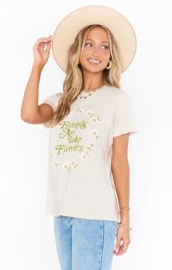 Show Me Your Mumu Thomas Tee ~ Friends Like Flowers Graphic -Show Me Your Mumu MM2 4035 FF43 01 3