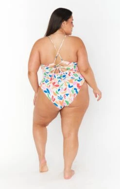 Show Me Your Mumu Positano One Piece ~ Primary Paradise Scrunch 20 Show Me Your Mumu Positano One Piece ~ Primary Paradise Scrunch -Show Me Your Mumu MMS3 286X PP28 04 3b7911ac 60c0 4a03 84a8 81f6109caac6