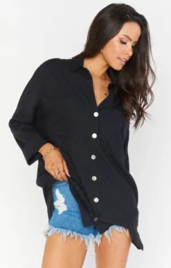 Show Me Your Mumu Johns Button Down Shirt ~ Black Linen -Show Me Your Mumu MS0 4235 BL56 01