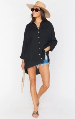 Show Me Your Mumu Johns Button Down Shirt ~ Black Linen -Show Me Your Mumu MS0 4235 BL56 04