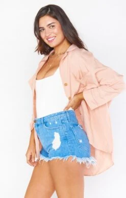 Show Me Your Mumu Johns Button Down Shirt ~ Pink Linen -Show Me Your Mumu MS1 4581 PI72 01 b6bd6183 722e 4ab5 bb49 71de8b6c6e5e