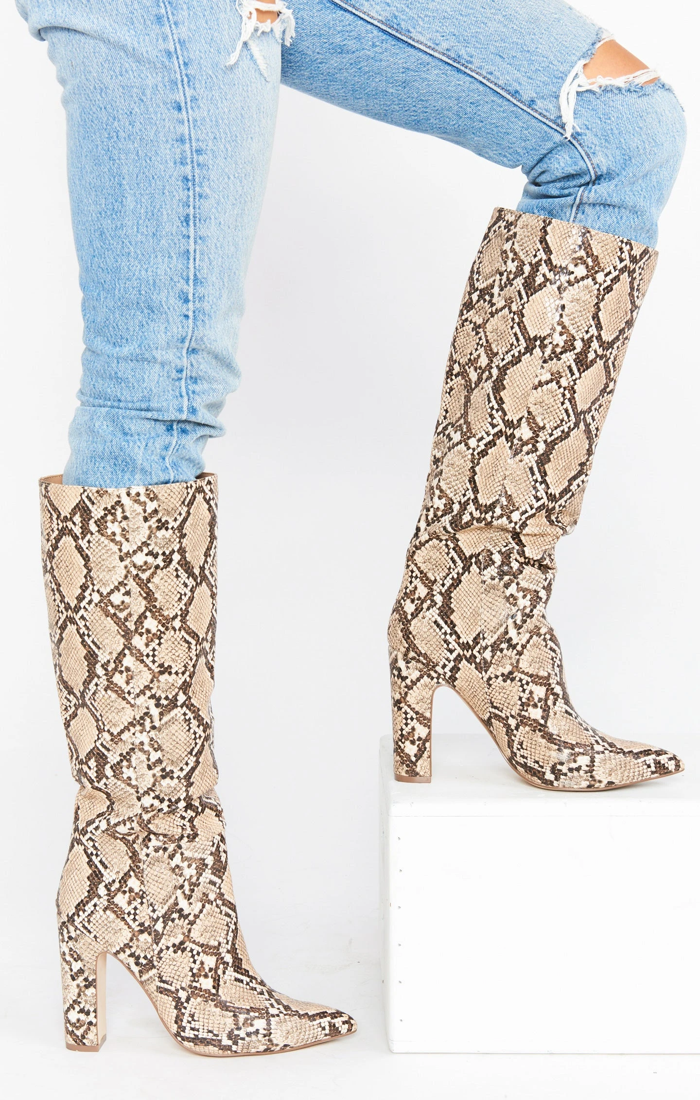 Show Me Your Mumu Steve Madden Rouge High Boot ~ Tan Snake 4 Show Me Your Mumu Steve Madden Rouge High Boot ~ Tan Snake - Image 2