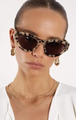Show Me Your Mumu Banbè Eyewear The Carla Sunglasses ~ Blonde Tort -Show Me Your Mumu THECARLA BLONDETORT JET