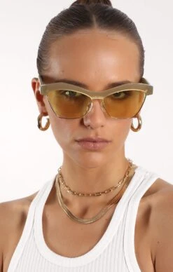 Show Me Your Mumu Banbè Eyewear The Erin Sunglasses ~ Taupe -Show Me Your Mumu THEERIN TAUPE ACID2