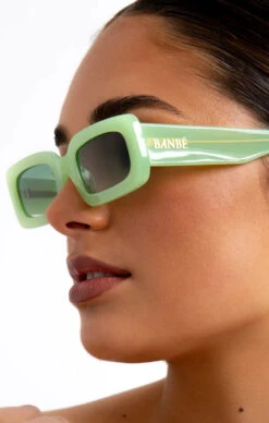 Show Me Your Mumu Banbè Eyewear The Seymour Sunglasses ~ Lime -Show Me Your Mumu THESEYMOUR LIME LIME2