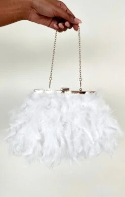 Show Me Your Mumu Fae Faux Feather Purse ~ White 18 Show Me Your Mumu Fae Faux Feather Purse ~ White -Show Me Your Mumu Tezza 7432