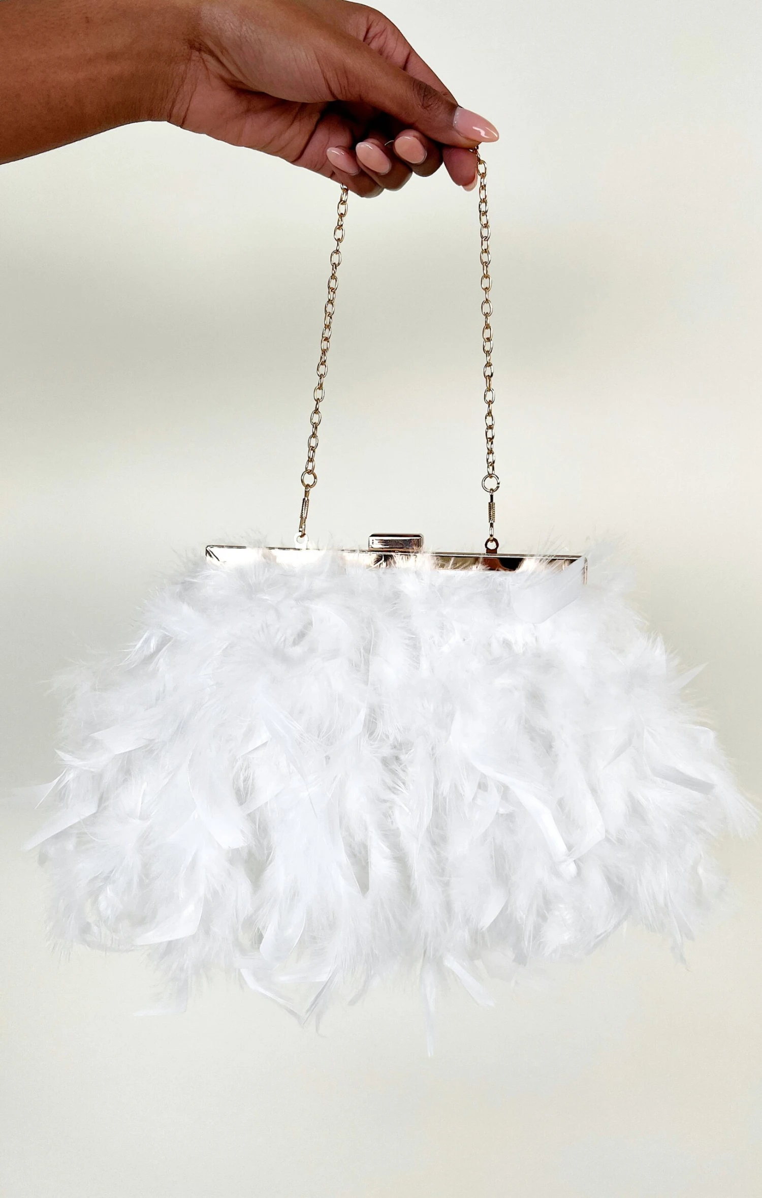 Show Me Your Mumu Fae Faux Feather Purse ~ White 10 Show Me Your Mumu Fae Faux Feather Purse ~ White - Image 8