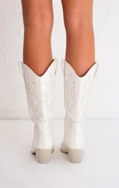 Show Me Your Mumu Billini Unaro Cowboy Boot ~ White Pearl 13 Show Me Your Mumu Billini Unaro Cowboy Boot ~ White Pearl -Show Me Your Mumu UNARO WHITEPEARL3copy