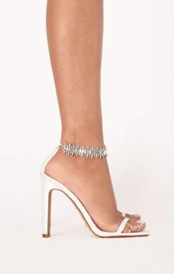 Show Me Your Mumu Billini Wrenna Block Heel ~ White Satin -Show Me Your Mumu WRENNA WHITESATIN3