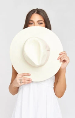 Show Me Your Mumu Rosetta Straw Fedora Hat ~ Ivory/Pink -Show Me Your Mumu a29ff75b71d7b50d957a65d776e67353