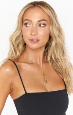 Show Me Your Mumu Sunburst Double Layer Necklace ~ Gold 7 Show Me Your Mumu Sunburst Double Layer Necklace ~ Gold -Show Me Your Mumu bri reshoots swim 2.111473