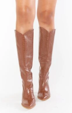 Show Me Your Mumu Billini Gabriel Tall Boot ~ Wood Croc-Natural 9 Show Me Your Mumu Billini Gabriel Tall Boot ~ Wood Croc-Natural -Show Me Your Mumu bridalholiday courtneyjudah 10.1720924