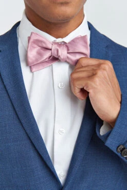 Show Me Your Mumu Josh Bow Tie ~ Antique Rose