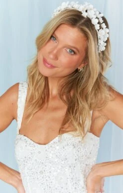 Show Me Your Mumu Bride's Bouquet Headband ~ White -Show Me Your Mumu claudiapaige 1.631710