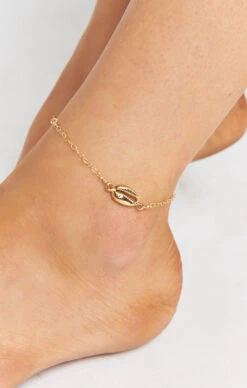 Show Me Your Mumu Ki.ele Jewelry Ocean Cowrie Shell Anklet ~ 14K Gold -Show Me Your Mumu e6d2841ec94aa6d5d37fb84cd7fc0545
