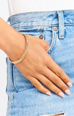 Show Me Your Mumu Vanessa Mooney The Finesse Bangle ~ Gold