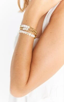 Show Me Your Mumu MOH Bracelet ~ Gold & White Beaded -Show Me Your Mumu fallbridal jordyn 6.2461829 964d2ee5 21fb 4951 b2f2 f5669a874e18