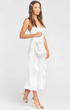 Show Me Your Mumu Cleobella X Mumu Penelope Beaded Bucket Bag ~ White -Show Me Your Mumu fc3989a5a8e8d498f4b65de2e53ceea9