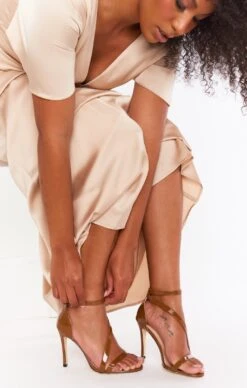 Show Me Your Mumu Diverse Style Crossover Strap Heel ~ Cinnamon 11 Show Me Your Mumu Diverse Style Crossover Strap Heel ~ Cinnamon -Show Me Your Mumu holiday21 jordynsophia 3.2545042