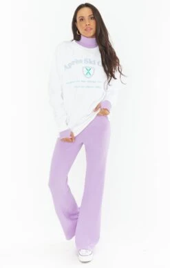 Show Me Your Mumu Stanley Sweatshirt ~ Apres Ski Club Graphic -Show Me Your Mumu holiday22 emilykiele 3.291549 6bef8eb7 a98e 4deb b718 902f2fd1900c