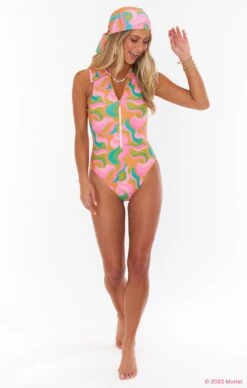 Show Me Your Mumu Groovy Babe Headscarf ~ Barbie™ Party Wave -Show Me Your Mumu holidaybarbie livanna 4.73230