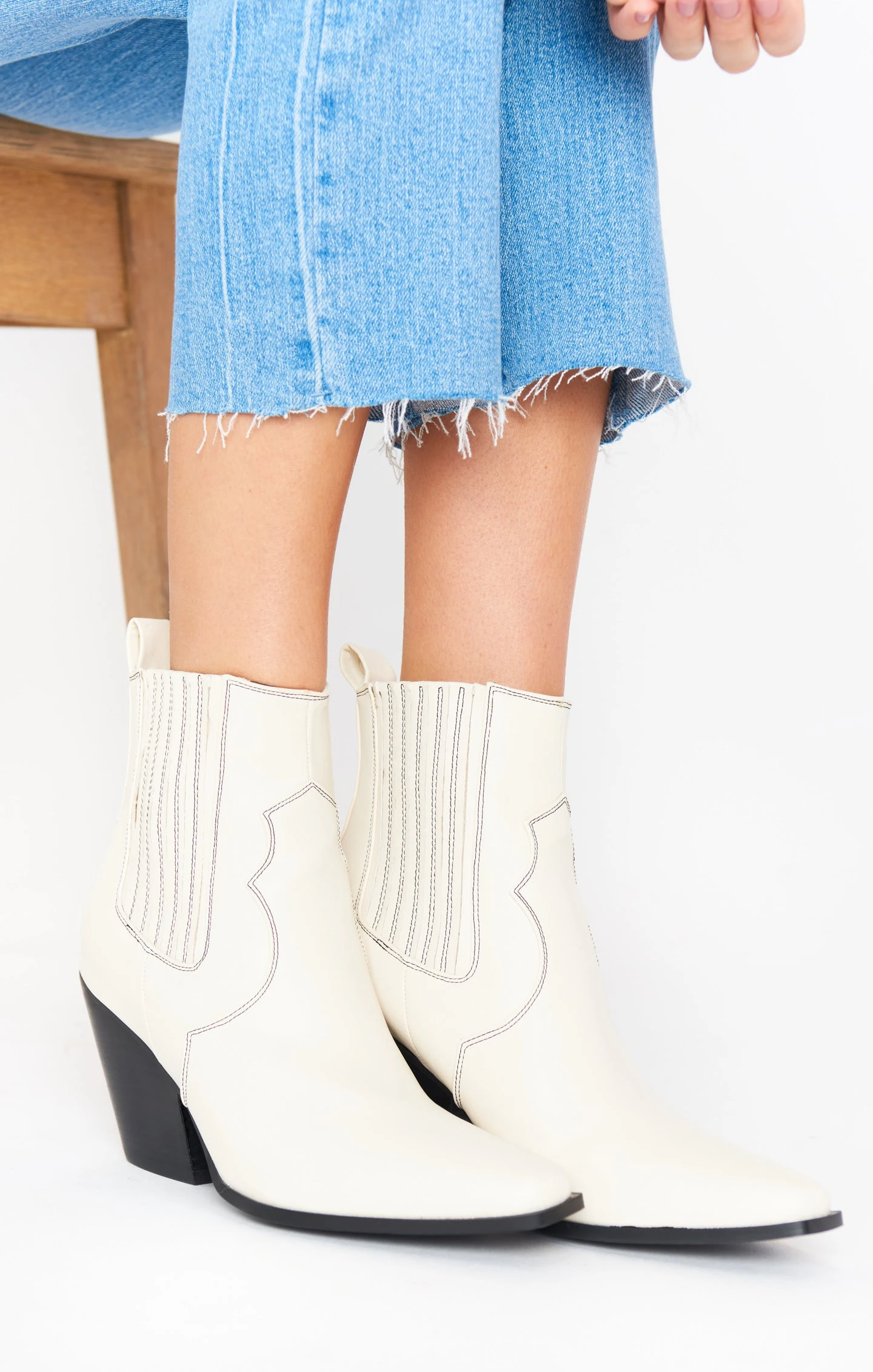 Show Me Your Mumu Billini Camille Western Boot ~ Bone 3 Show Me Your Mumu Billini Camille Western Boot ~ Bone