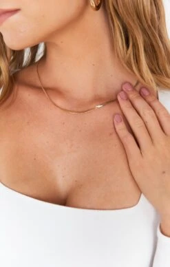 Show Me Your Mumu Adira Snake Chain Necklace ~ Gold