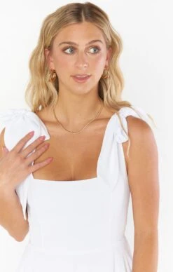 Show Me Your Mumu ALV Jewels Cosmo Necklace ~ Gold -Show Me Your Mumu sabrina livsophia 11.823208 61553453 01c1 44d5 828d aca33b3df3b4