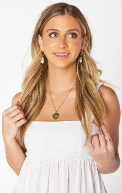 Show Me Your Mumu Pearl Drop Earrings ~ Gold -Show Me Your Mumu sabrinacollab livjudah 2.164574 Edit