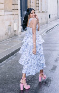 Show Me Your Mumu Meg Midi Dress ~ Teagan Floral 30 Show Me Your Mumu Meg Midi Dress ~ Teagan Floral -Show Me Your Mumu shadesofpinck fashion paris0335