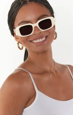Show Me Your Mumu Banbè Eyewear The Nina Sunglasses ~ Bone/Auburn -Show Me Your Mumu shadesofpinck 3.940220