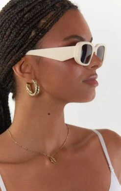 Show Me Your Mumu Banbè Eyewear The Nina Sunglasses ~ Bone/Auburn -Show Me Your Mumu shadesofpinck 3.940228
