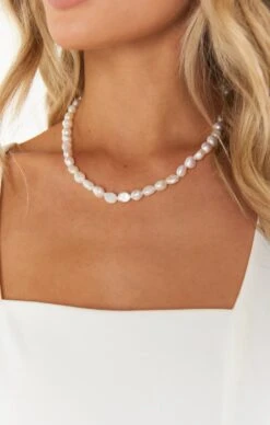 Show Me Your Mumu ALV Jewels Peggy Pearl Necklace ~ Ivory