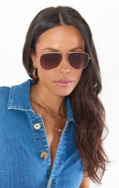 Show Me Your Mumu Banbè Eyewear The Taylor Aviator Sunglasses ~ Gold/Brown Fade -Show Me Your Mumu spring23 emilyallie 6.238219