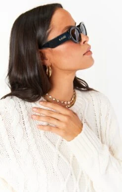Show Me Your Mumu Banbè Eyewear The Alessandra Sunglasses ~ Black & Smoke -Show Me Your Mumu su21 emilyjudah 9.270348